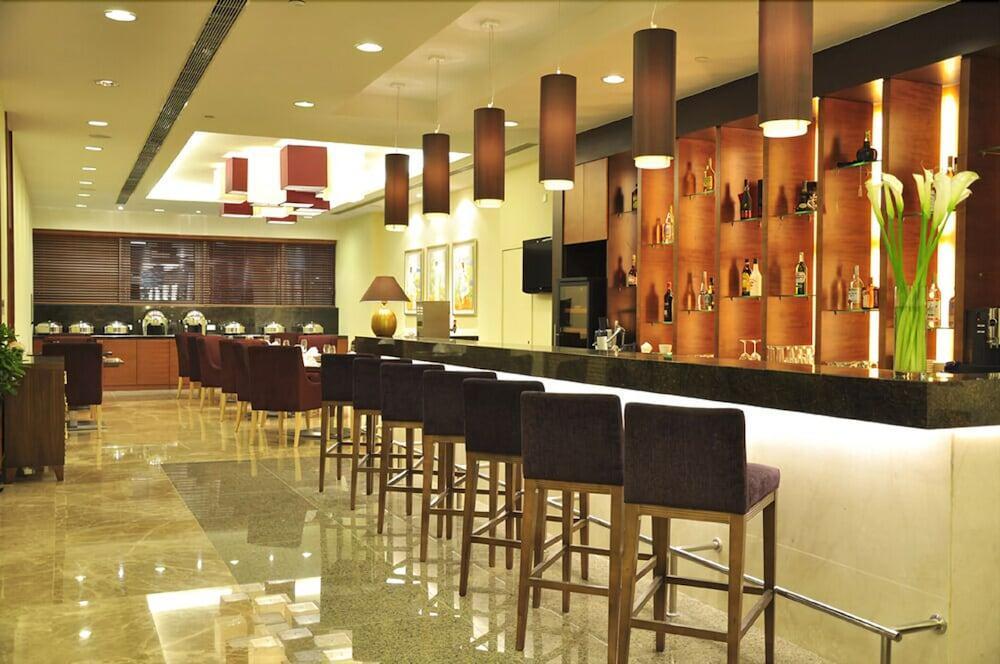 Oakwood Residence Şanghay Dış mekan fotoğraf