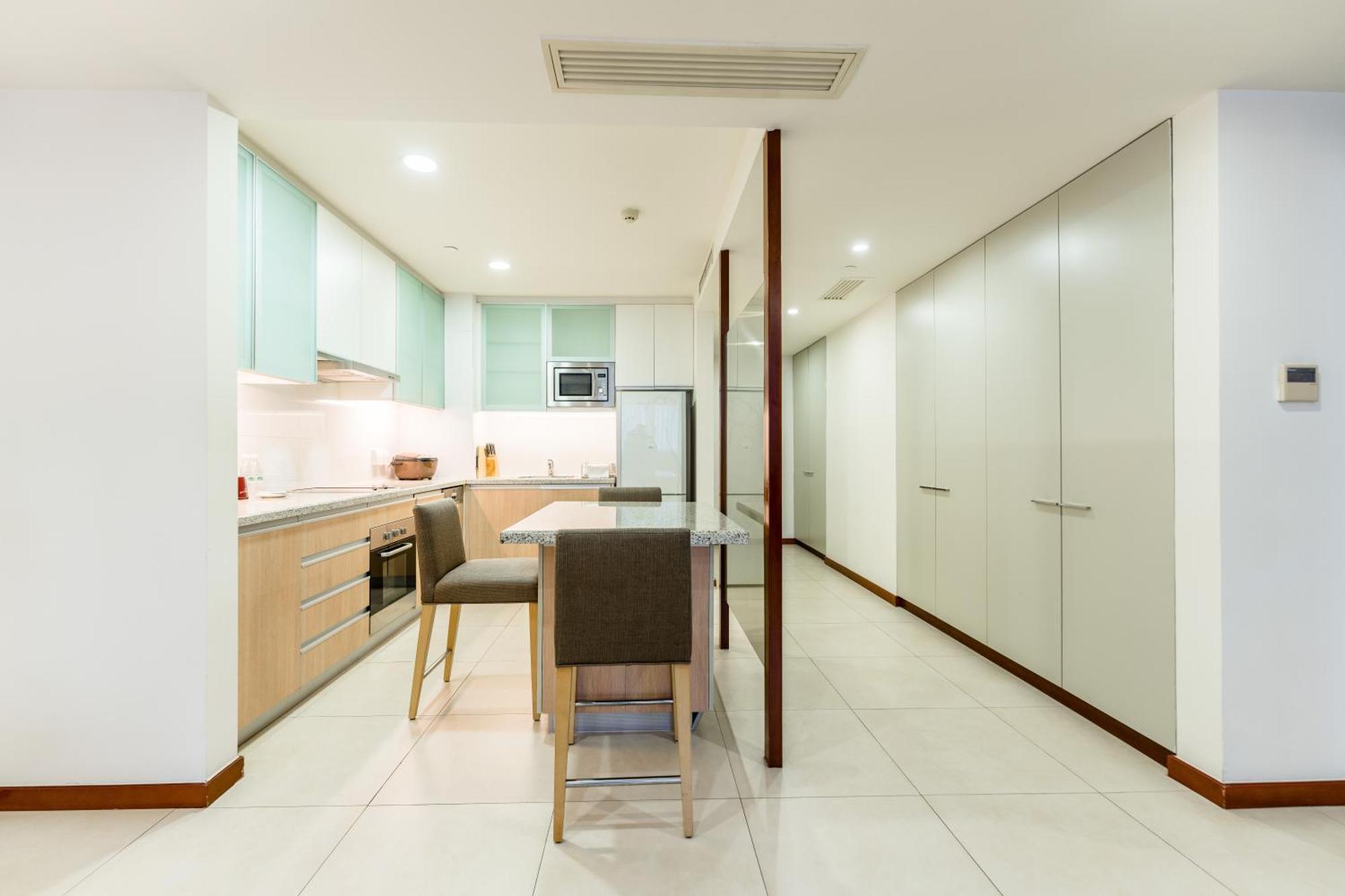 Oakwood Residence Şanghay Dış mekan fotoğraf