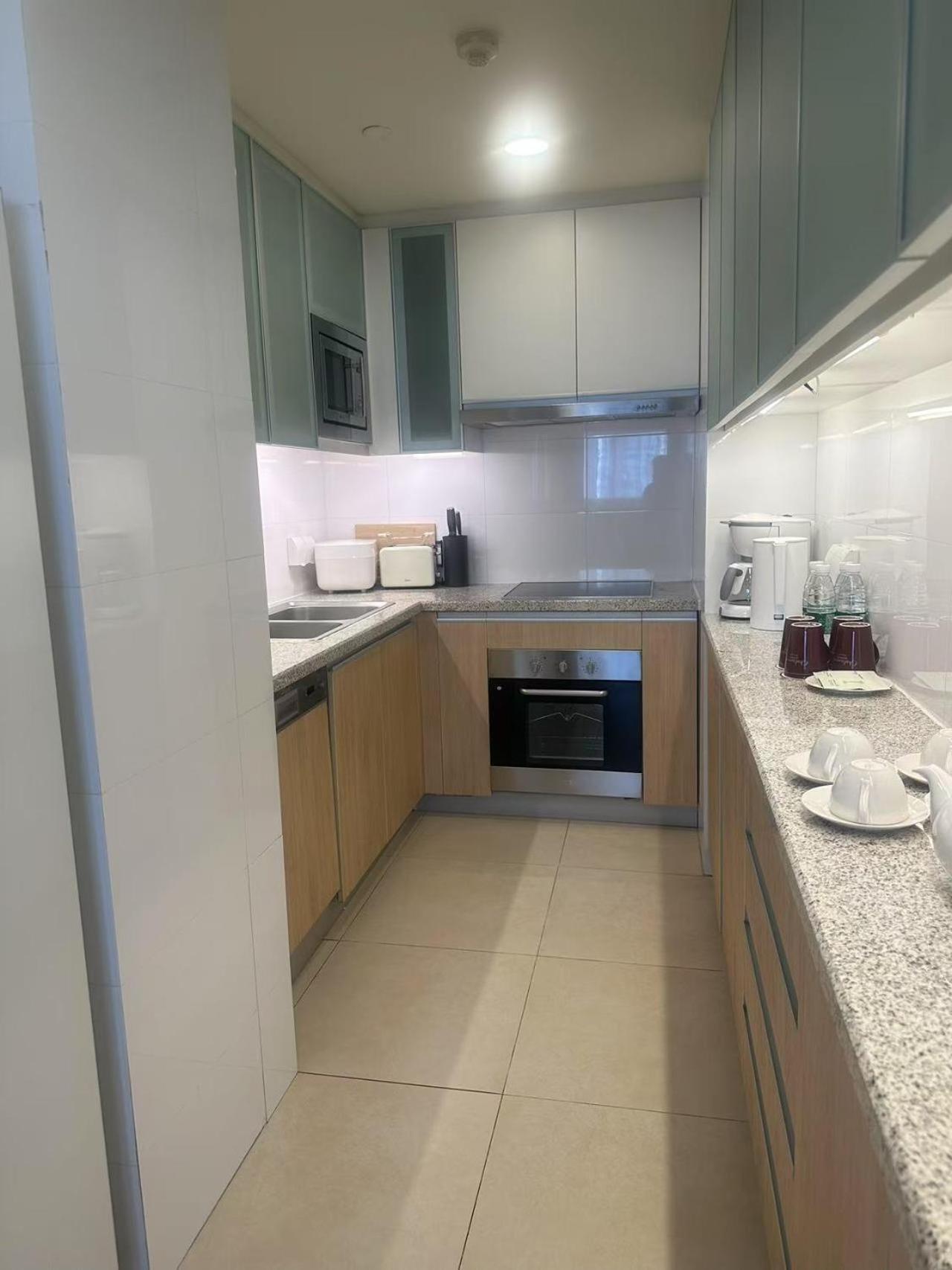 Oakwood Residence Şanghay Dış mekan fotoğraf