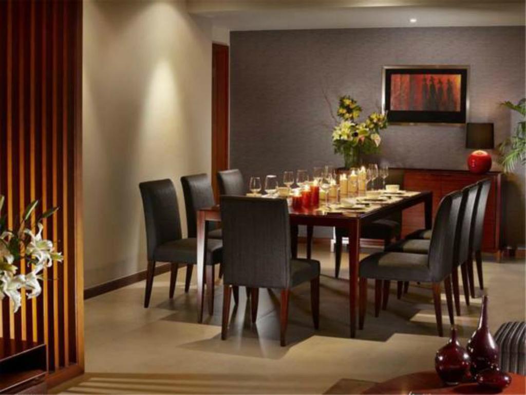 Oakwood Residence Şanghay Restoran fotoğraf