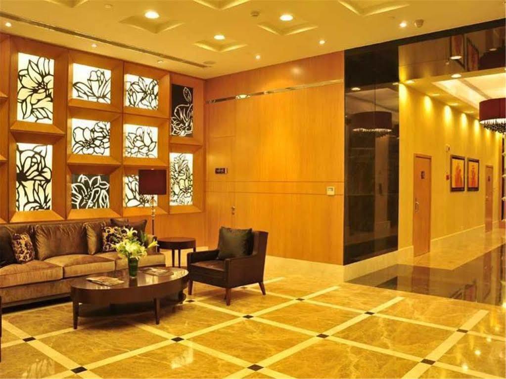 Oakwood Residence Şanghay Dış mekan fotoğraf